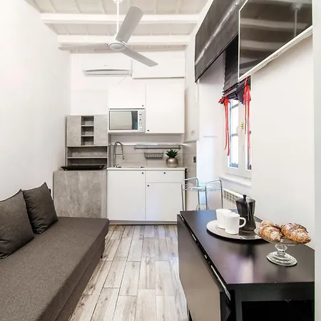 Lejlighed Joivy Chic 5-bed Near Duomo Di *