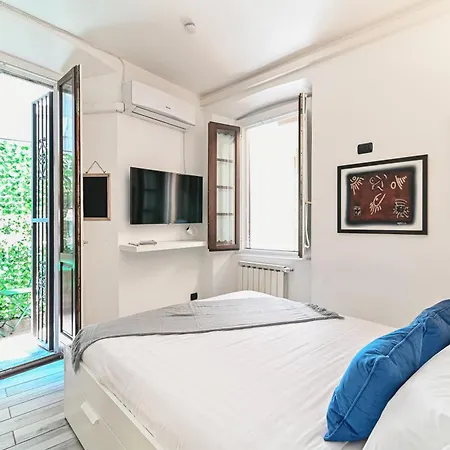 Lejlighed Joivy Chic 5-bed Near Duomo Di *
